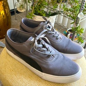 Men’s Puma Black & Gray Shoes, Size 11